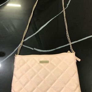 Kate spade shoulder bag pink hardly worn therefore excellent condition